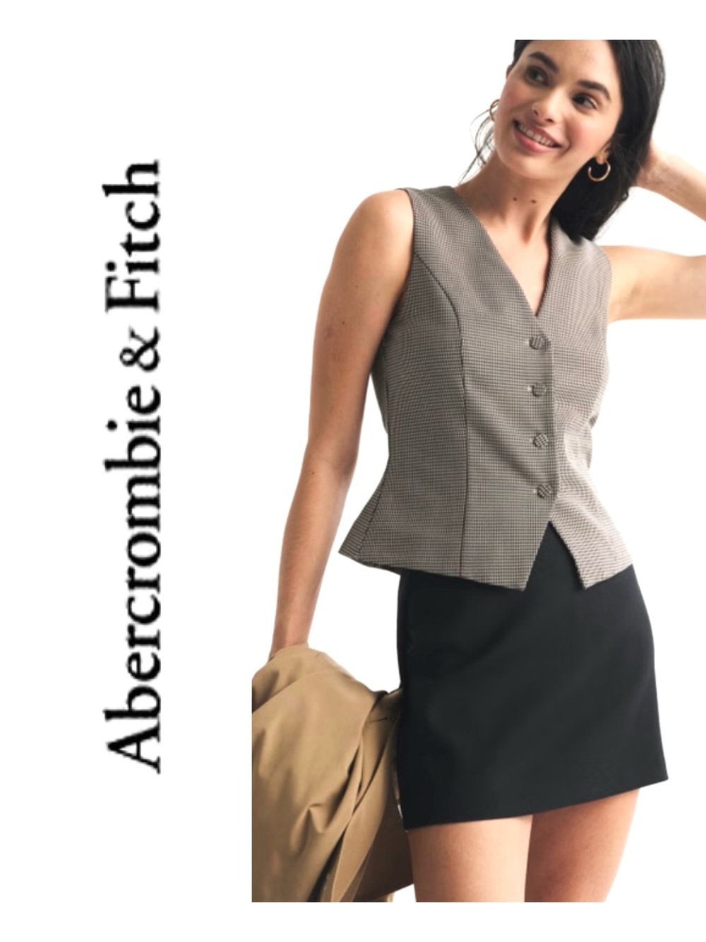 Abercrombie & Fitch Scarlett Mid Rise Linen-Blend Mini Skort